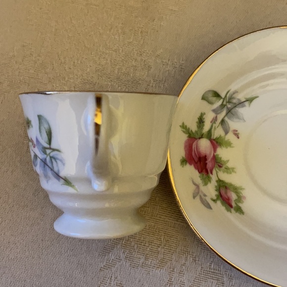 Lefton hand-painted rose pattern porcelain demitasse espresso tea cup saucer set - Picture 4 of 12